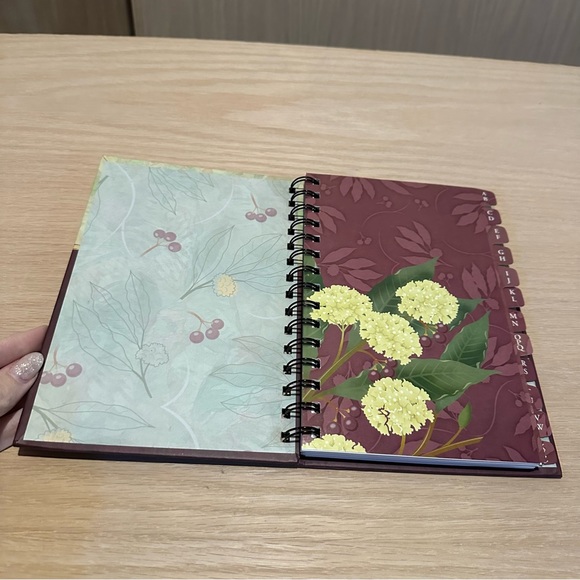 Floral Address Book! - Picture 7 of 8